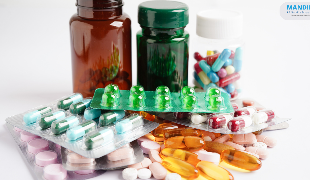 Obat yang tidak boleh diminum bersamaan - Mandira