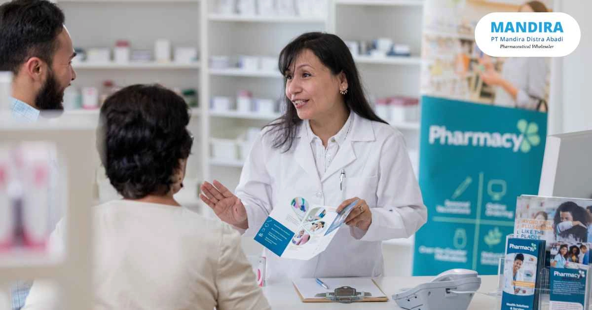 Apa Itu Farmasi Klinis? Pahami Perannya dalam Dunia Medis | Mandira ... Pengertian Farmasi Klinis Dan Perannya