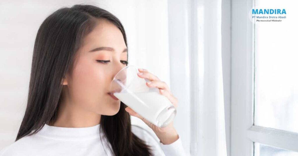 Minum susu setelah minum obat