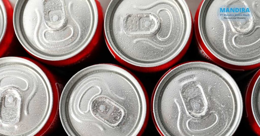 Bolehkah Minum Obat dengan Soda_ Panduan Aman - Mandira