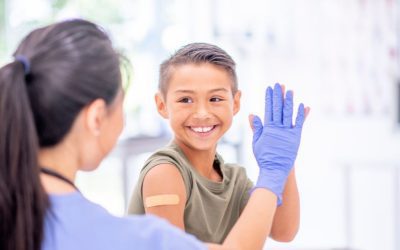 Pahami Jadwal dan Jenis Imunisasi pada Anak Anda